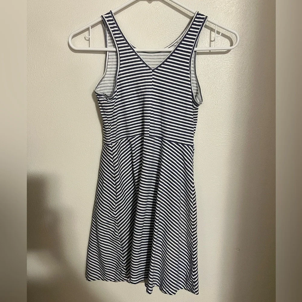 OLD NAVY Classic Striped Casual Summer Swing Dress Blue White Girls Size L 10/12